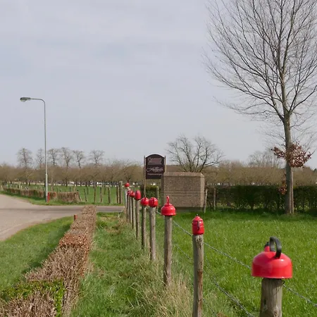 Meschermolen, Overnachten In De Schuur *